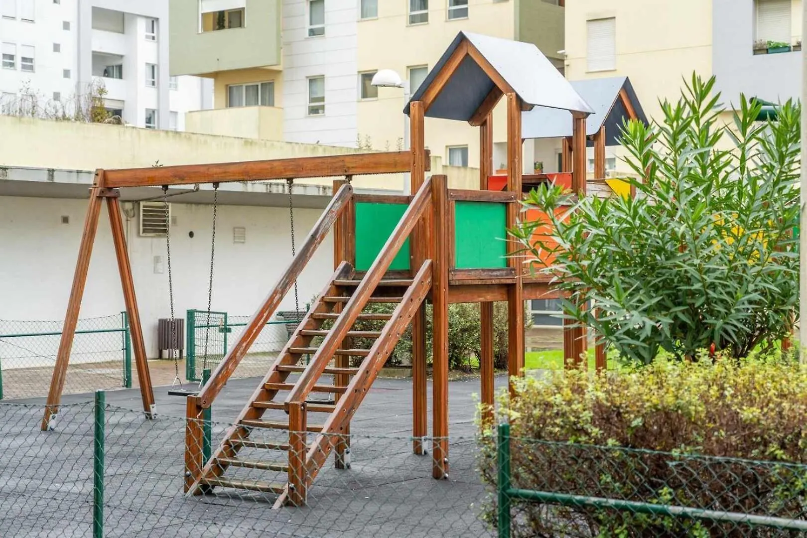 Apart T3 Com Piscina Tenis Ginasio E Parq Infant Lisboa Apartmán